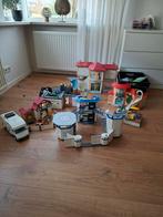Grote Playmobil collectie: Politiebureau, Camper, Villa e.a., Kinderen en Baby's, Speelgoed | Playmobil, Ophalen, Gebruikt, Complete set