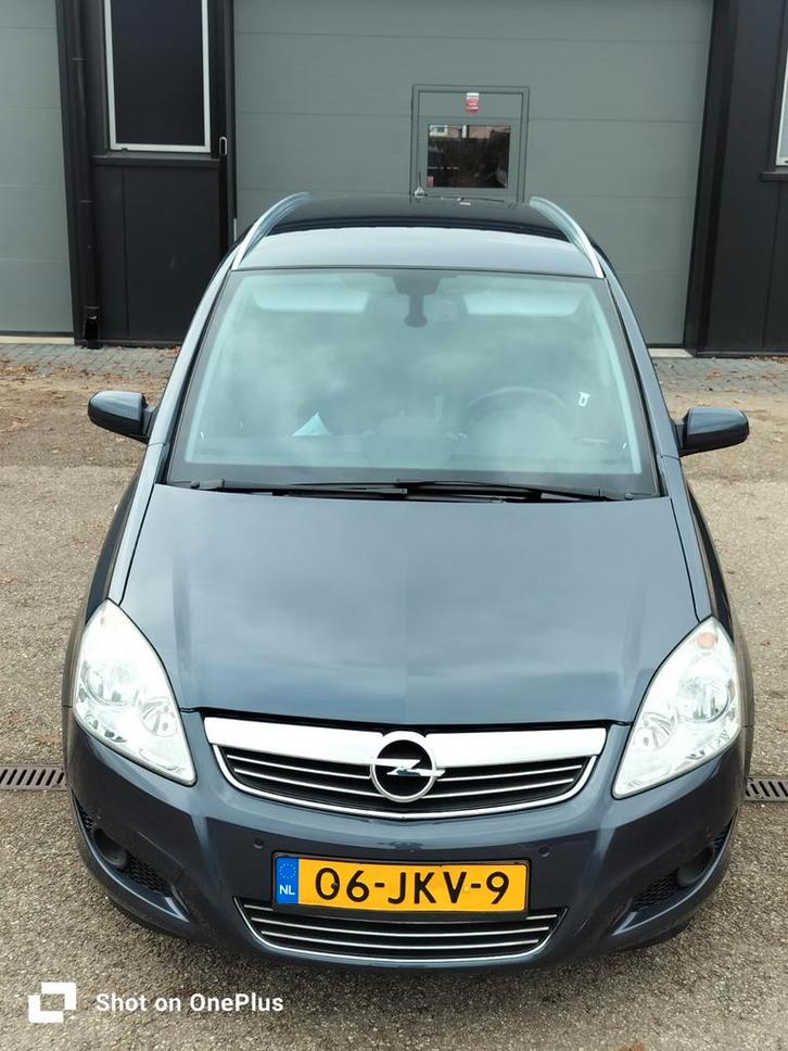 Opel Zafira 2.2 Automaat 2009 | 7-Persoon | NAP, Auto's, Opel, Zafira, Benzine, E, MPV, Automaat, Origineel Nederlands, Zilver of Grijs