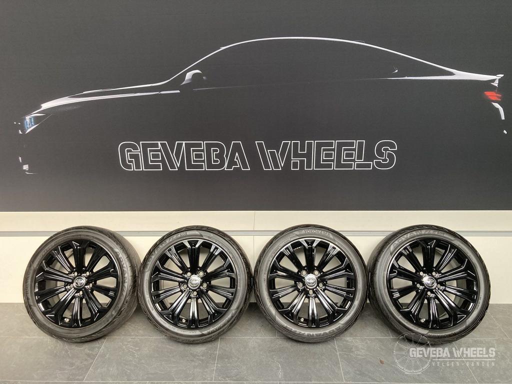 17” originele Toyota Corolla Hybrid velgen + banden 5x114.3, Auto-onderdelen, Banden en Velgen, Gebruikt, -, -, Banden en Velgen
