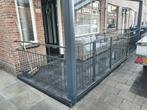 Fabricage en installatie van metalen hekken en balustrades., Met poort, Gebruikt, IJzer, Spijlenhekwerk