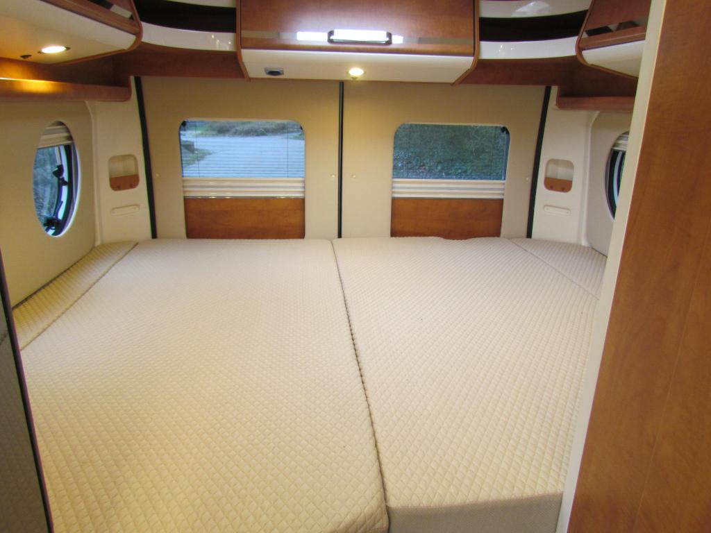Malibu Charming GT Skyview 600 DB Dwarsbed, Automaat,, Caravans en Kamperen, Malibu, Fiat, Bedrijf, Koelkast