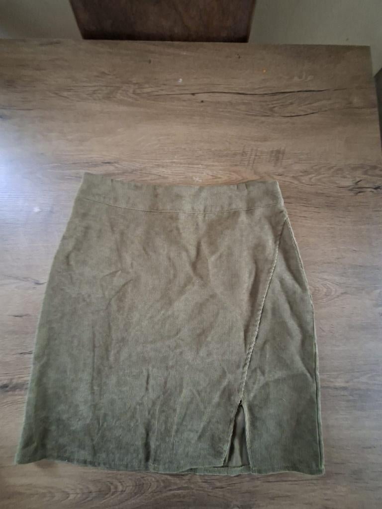 Mooi groen rokje maat M !!, Kleding | Dames, Rokken, Maat 38/40 (M), Ophalen of Verzenden, Zo goed als nieuw, Boven de knie