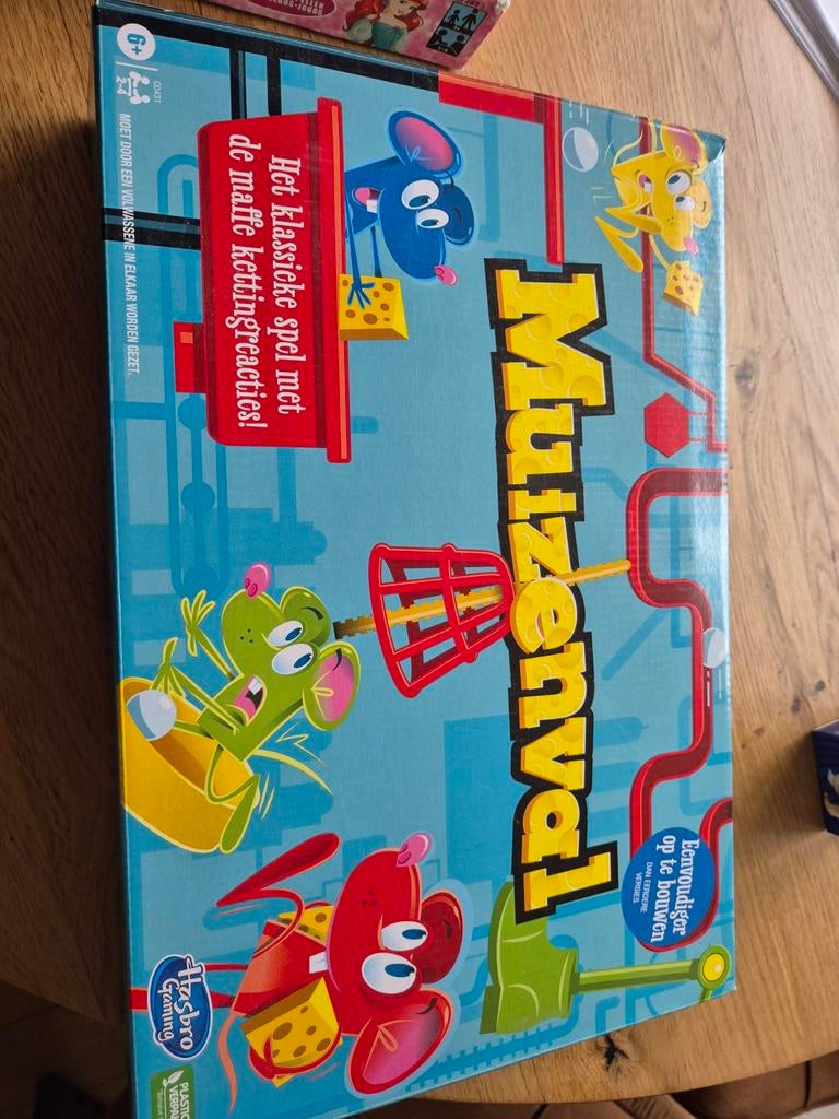 Muizenval, Drie of vier spelers, Ophalen of Verzenden, Zo goed als nieuw, Hasbro