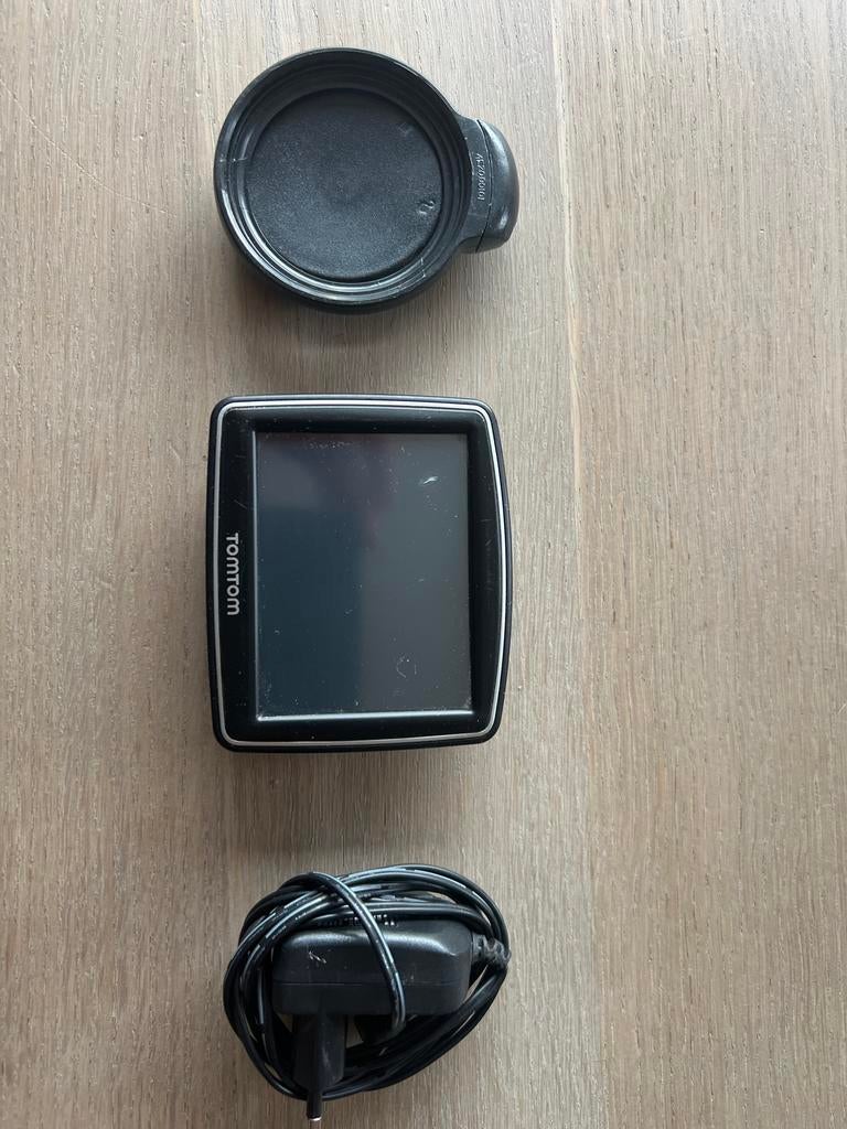 TomTom One Navigatiesysteem, Ophalen of Verzenden, Gebruikt