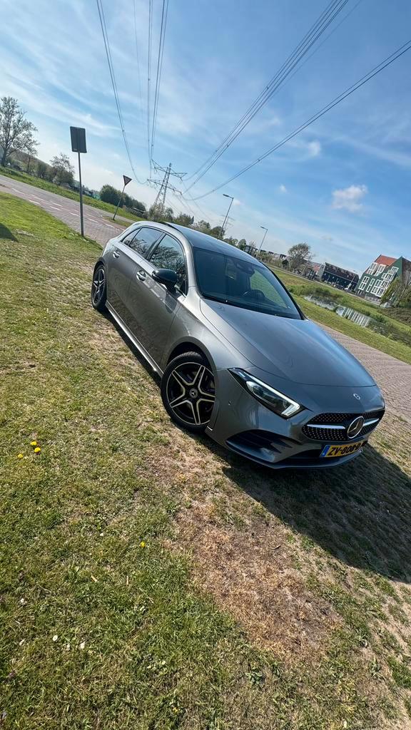 Mercedes-Benz A-Klasse A 220 190pk 7G-DCT 2019 Grijs, Auto's, Mercedes-Benz, Particulier, A-Klasse, ABS, Achteruitrijcamera, Adaptieve lichten