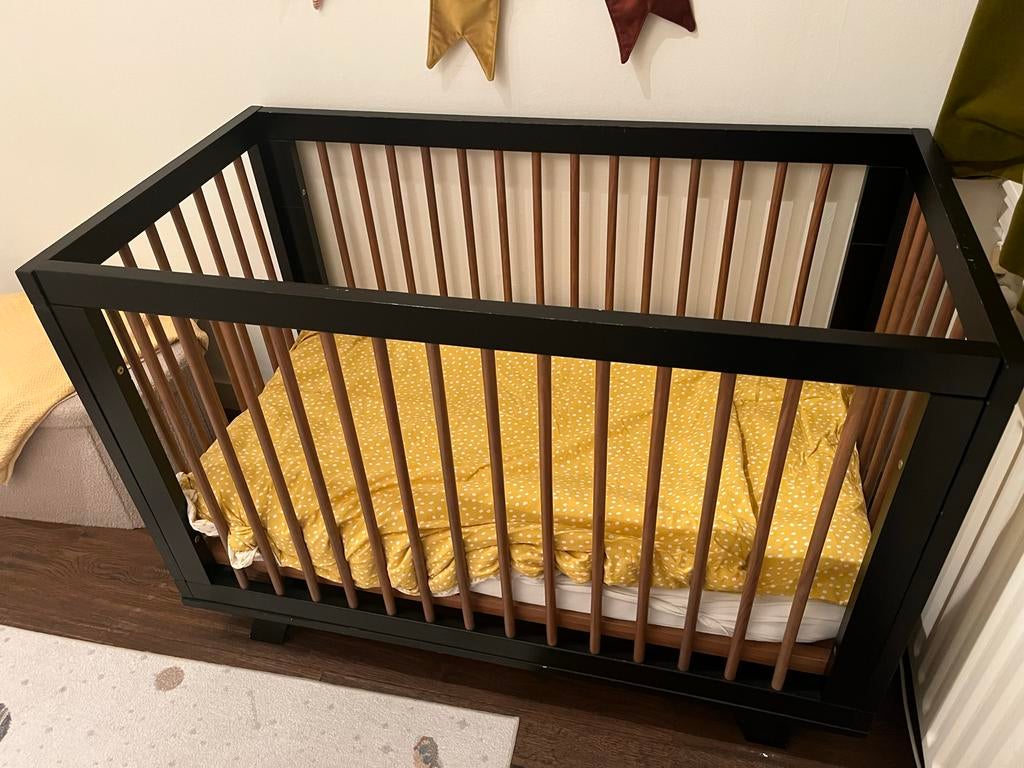 Zwart Coming Kids ledikant met matras, Ophalen, Gebruikt, Ledikant