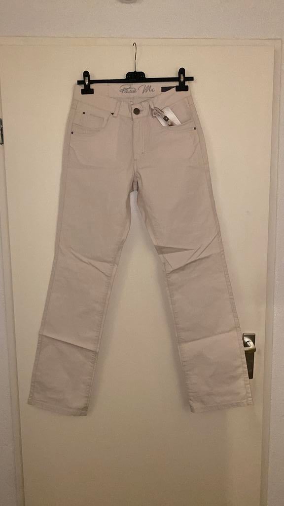Nieuw beige broek maat S merk Para Mi, Ophalen of Verzenden, Nieuw, Overige kleuren, W28 - W29 (confectie 36)