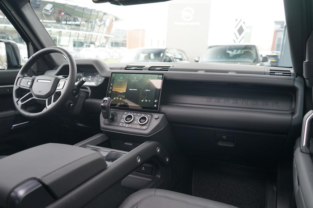 Land Rover Defender 110 P300e 110 X-Dynamic HSE | Schuif/Kan, Automaat, 12 maanden, Zwart, 4 cilinders