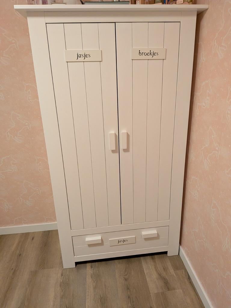 Witte kledingkast met twee deuren en lade, Ophalen, Gebruikt, Kast, 50 tot 70 cm