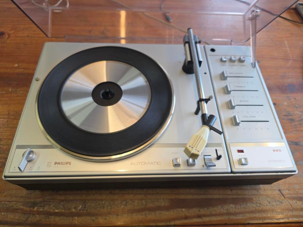 Philips platenspeler 660  gereserveerd, Ophalen of Verzenden, Philips