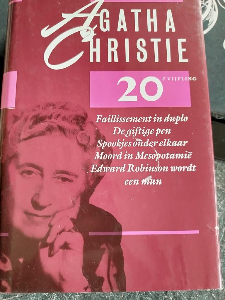 Agatha Christie - 20 C Vijfling, Boeken, Ophalen of Verzenden, Zo goed als nieuw, Agatha Christie