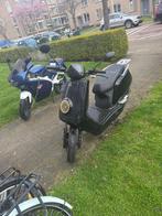 Zwarte NIU snorscooter, Ophalen of Verzenden, Gebruikt, Elektrisch, Overige merken
