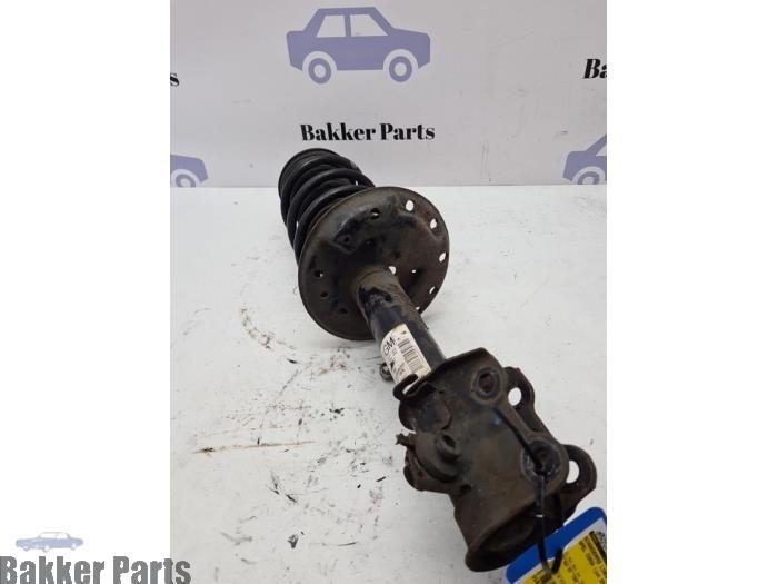 Schokdemper links-voor van een Opel Corsa, Auto-onderdelen, Gebruikt, -, -, Opel