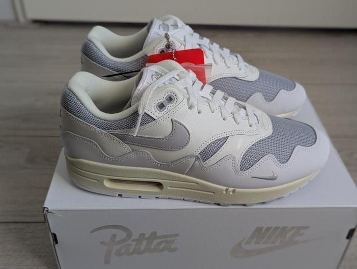 Patta x Nike Waves White (Maat 44/US10), Kleding | Heren, Schoenen, Nieuw, Sneakers of Gympen, Wit, Ophalen