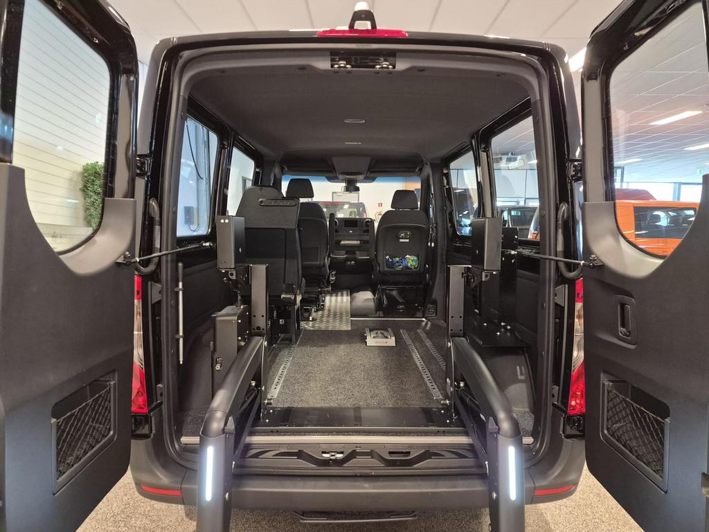 Mercedes Sprinter L1H1 Rolstoelbus Automaat, Auto's, Bestelauto's, Automaat, 12 maanden, Stof, Zwart