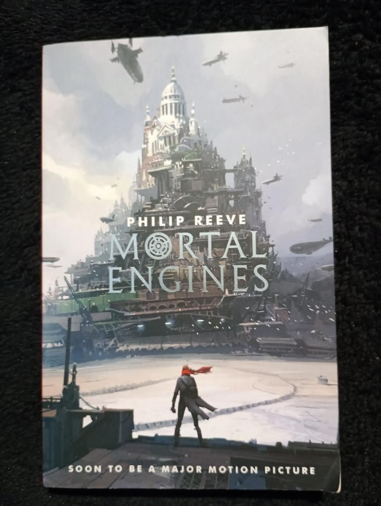 Philip Reeve, Mortal Engines, Boeken, Ophalen of Verzenden, Gelezen