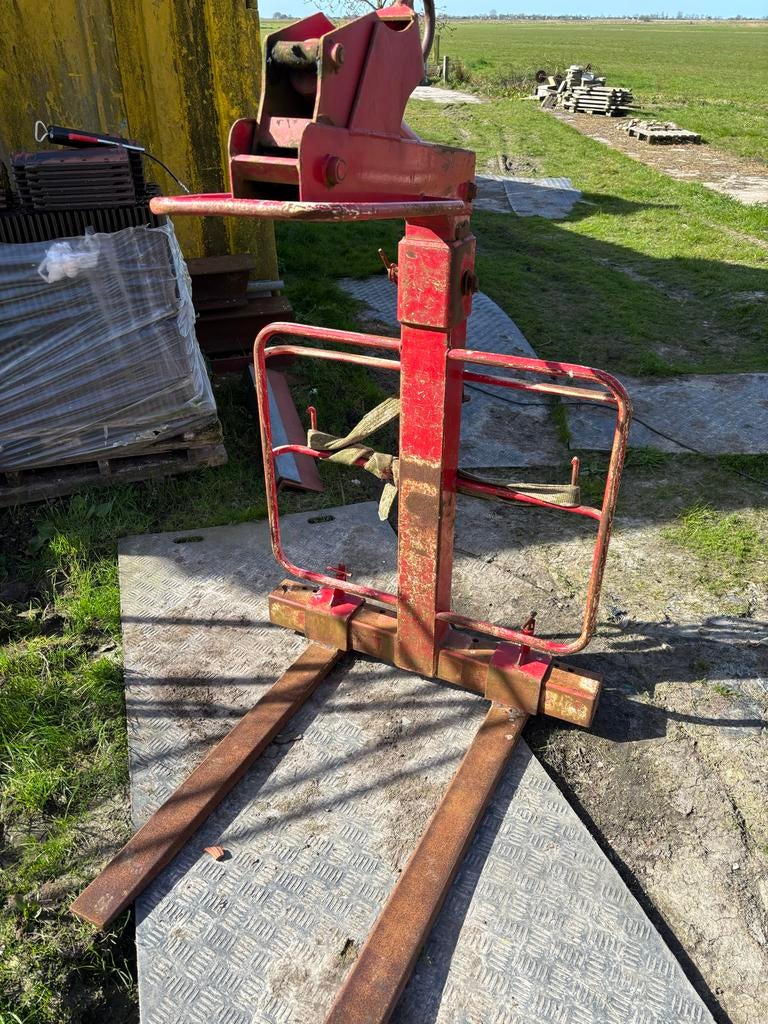 Zelfnivellerende pallethaak 2000 kg, Doe-het-zelf en Verbouw, Ophalen, Gebruikt