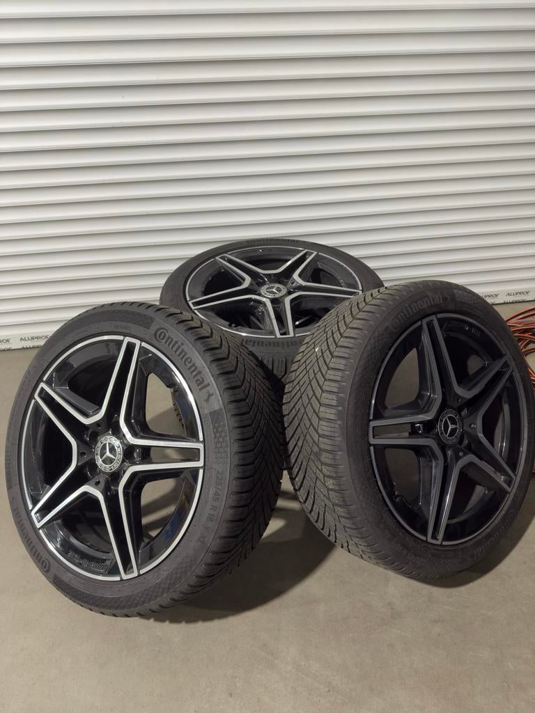 Mercedes A klasse AMG 18 inch W177 Continental AllSeason set, Auto-onderdelen, Banden en Velgen, Ophalen, 18 inch, Gebruikt, Banden en Velgen
