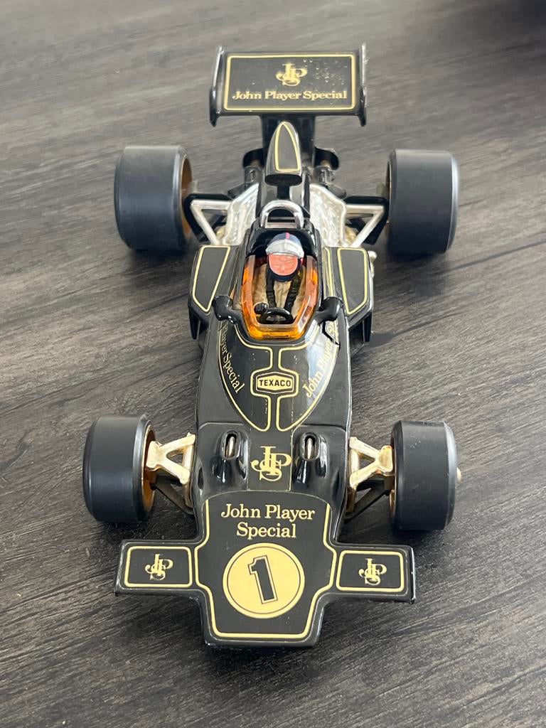 Corgi John Player Special F1 Raceauto - Vintage Model, Hobby en Vrije tijd, Modelbouw | Auto's en Voertuigen, Gebruikt, Auto, 1:32 tot 1:50