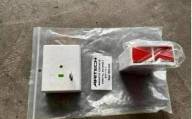 Aritech paniekknop NIEUW, Ophalen of Verzenden, Nieuw, Detector, Sensor of Melder