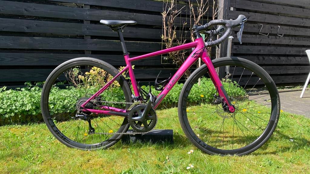 Cube Axial WS Pro 2021 frame 50 wiel 28, 28 inch, 49 tot 53 cm, Zo goed als nieuw, 15 tot 20 versnellingen