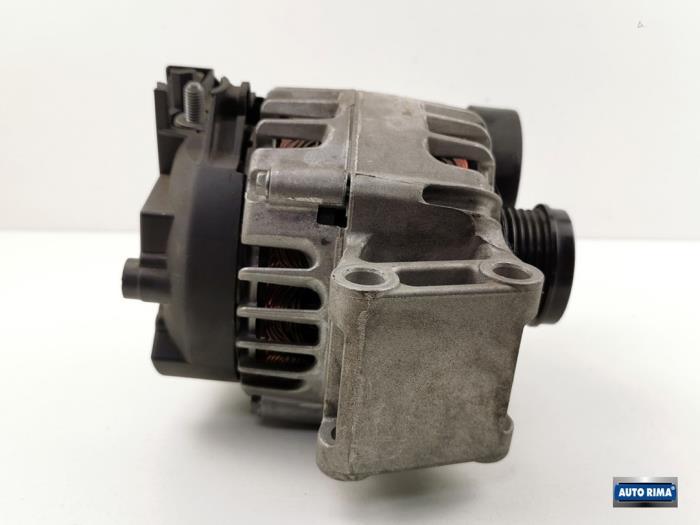 Dynamo van een Volvo V40, Gebruikt, -, -, Ophalen of Verzenden