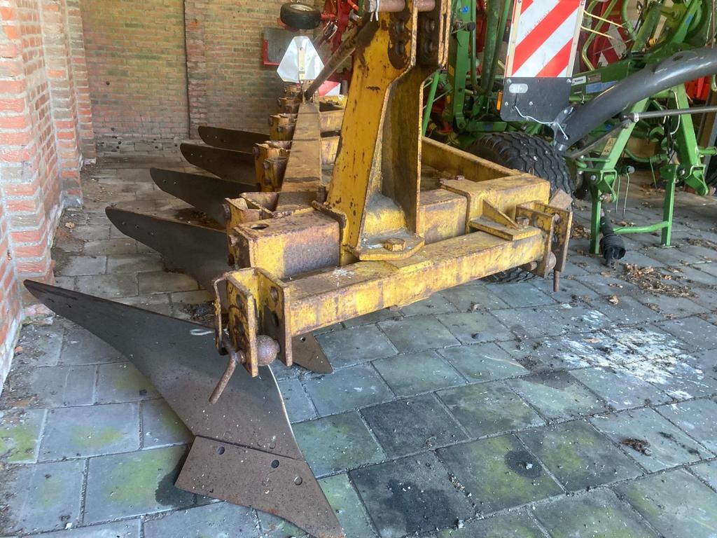 Rumptstad ploeg | Manus melkklauwen/bekers | Veeroosters, Zakelijke goederen, Ophalen, Akkerbouw, Grondbewerking