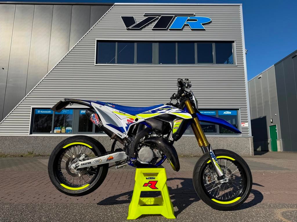 Sherco 125 2 takt model A1 rijbewijs Supermoto Supermotard T, Motoren, Info@sherco.com, Sherco, Bedrijf, 927 Avenue Joliot Curie
30900   NÎMES, FR