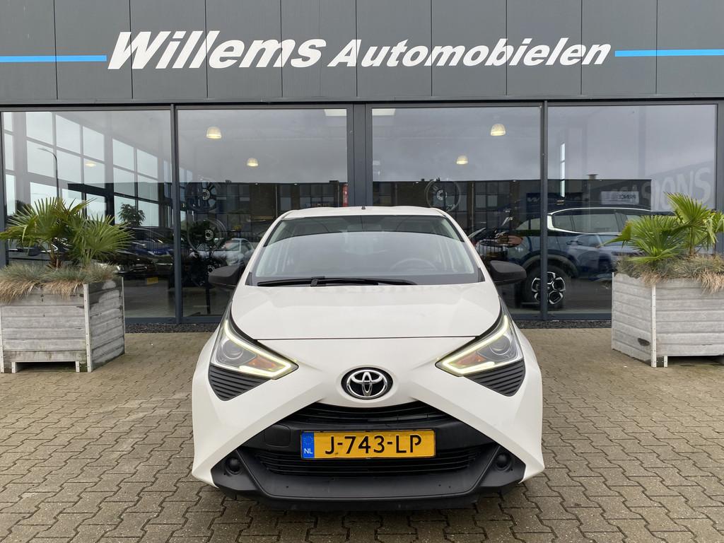 Toyota Aygo 1.0 VVT-i x-fun Airco & Bluetooth (bj 2020), Voorwielaandrijving, Stof, Gebruikt, Met garantie (alle)