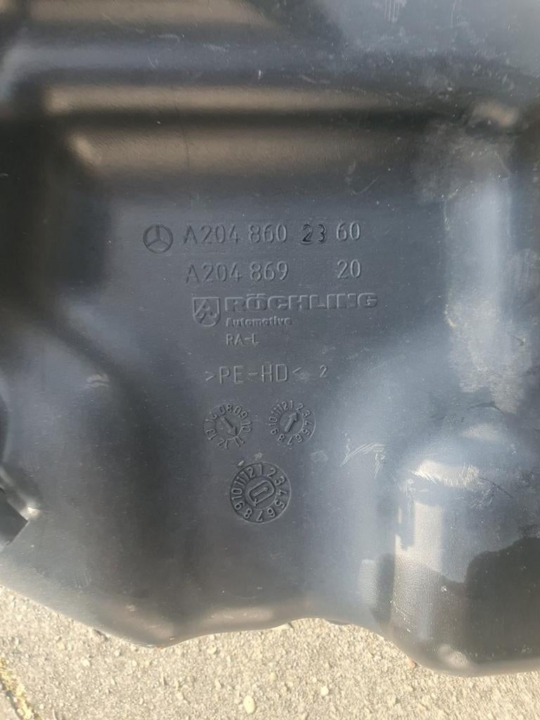 Ruitensproeierreservoir Mercedes CLS 2013 A2048602360, Ophalen of Verzenden, Gebruikt, Mercedes-Benz