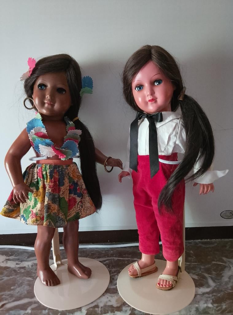 Vintage poppen Schildkrot Manuela en Yvonne, Verzamelen, Ophalen, Gebruikt, Pop