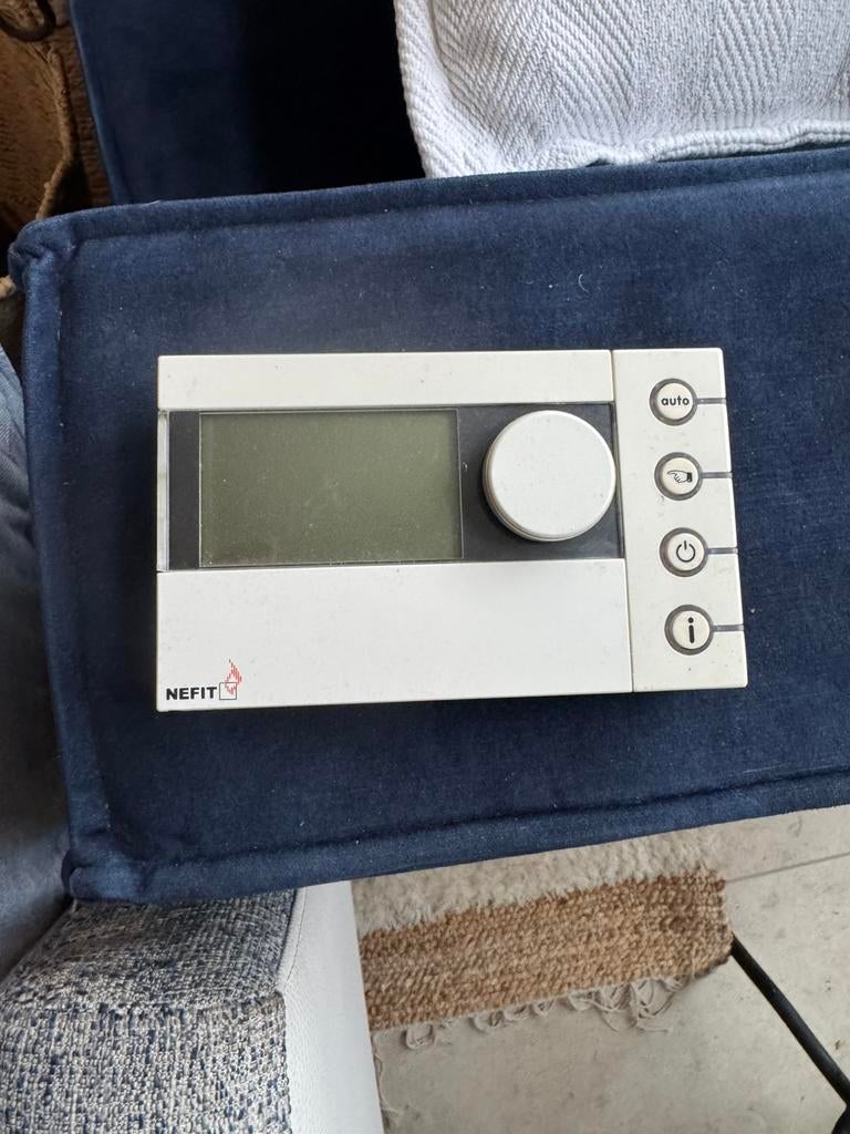 Nefit thermostaat moduline 400, Ophalen of Verzenden, Zo goed als nieuw