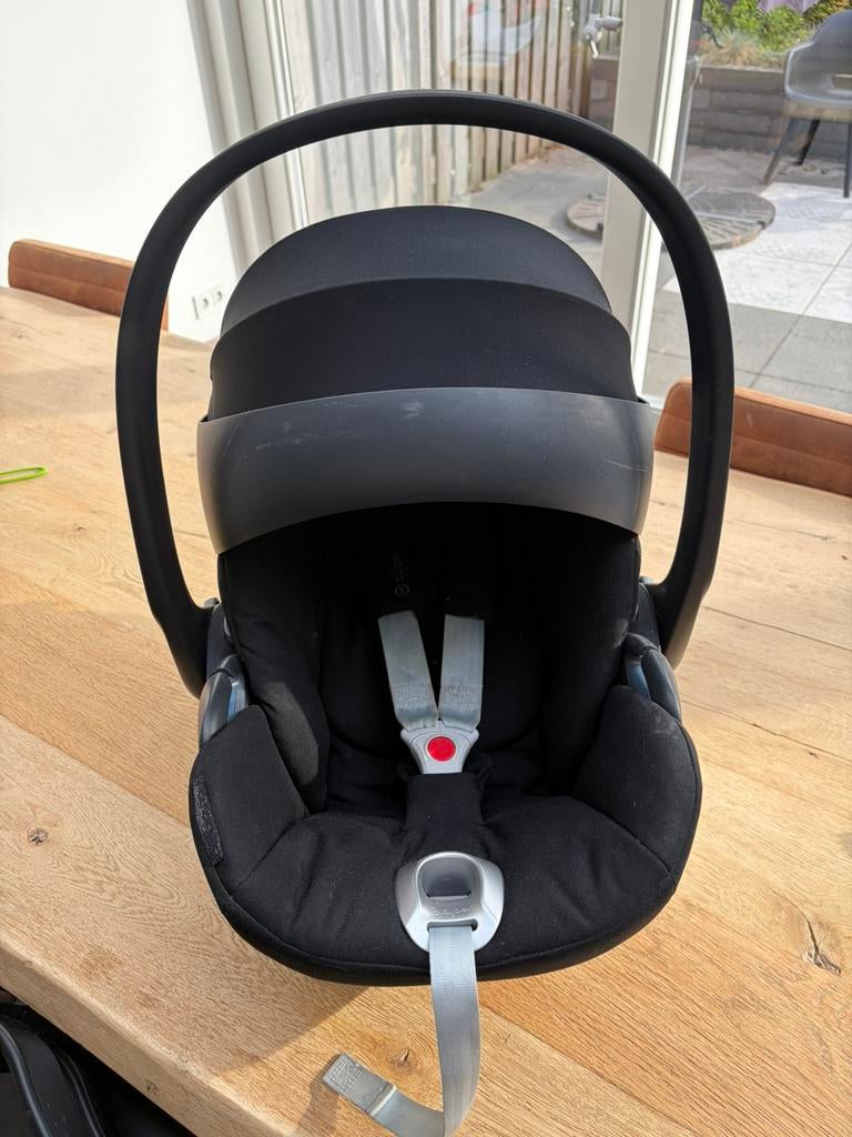 Autostoel Cybex Cloud Z i-Size Plus Deep Black, Zo goed als nieuw, Isofix, 0 t/m 13 kg, Ophalen