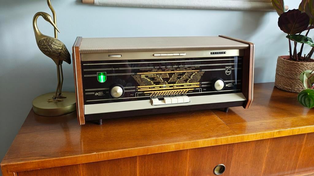Philips B5X15A vintage bluetooth radio, Antiek en Kunst, Antiek | Tv's en Audio, Ophalen