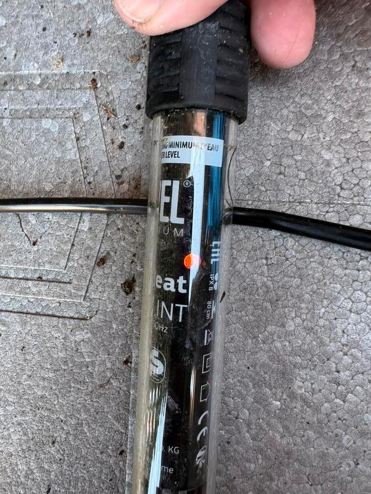 Juwel Aquarium Verwarming 200W – Regelbaar (origineel), Dieren en Toebehoren, Vissen | Aquaria en Toebehoren, Zo goed als nieuw