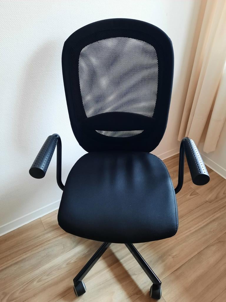 Zwarte bureaustoel, Ophalen, Gebruikt, Zwart, Bureaustoel