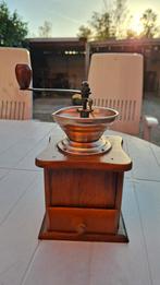 Vintage staande koffiemolen, Antiek en Kunst, Antiek | Keukenbenodigdheden, Ophalen of Verzenden