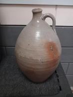 Antieke aardewerken kruik, vaas, Ophalen