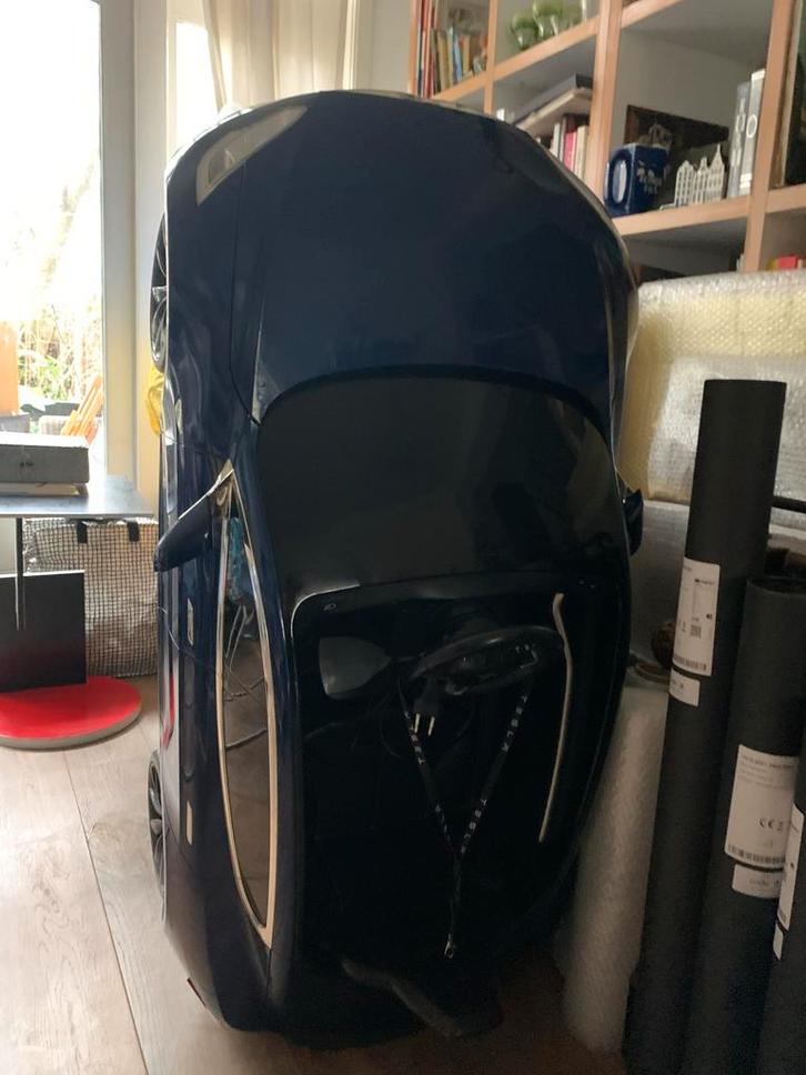 Tesla kinderauto (zonder accu, met lader), Kinderen en Baby's, Speelgoed | Buiten | Accuvoertuigen, Gebruikt, Ophalen of Verzenden