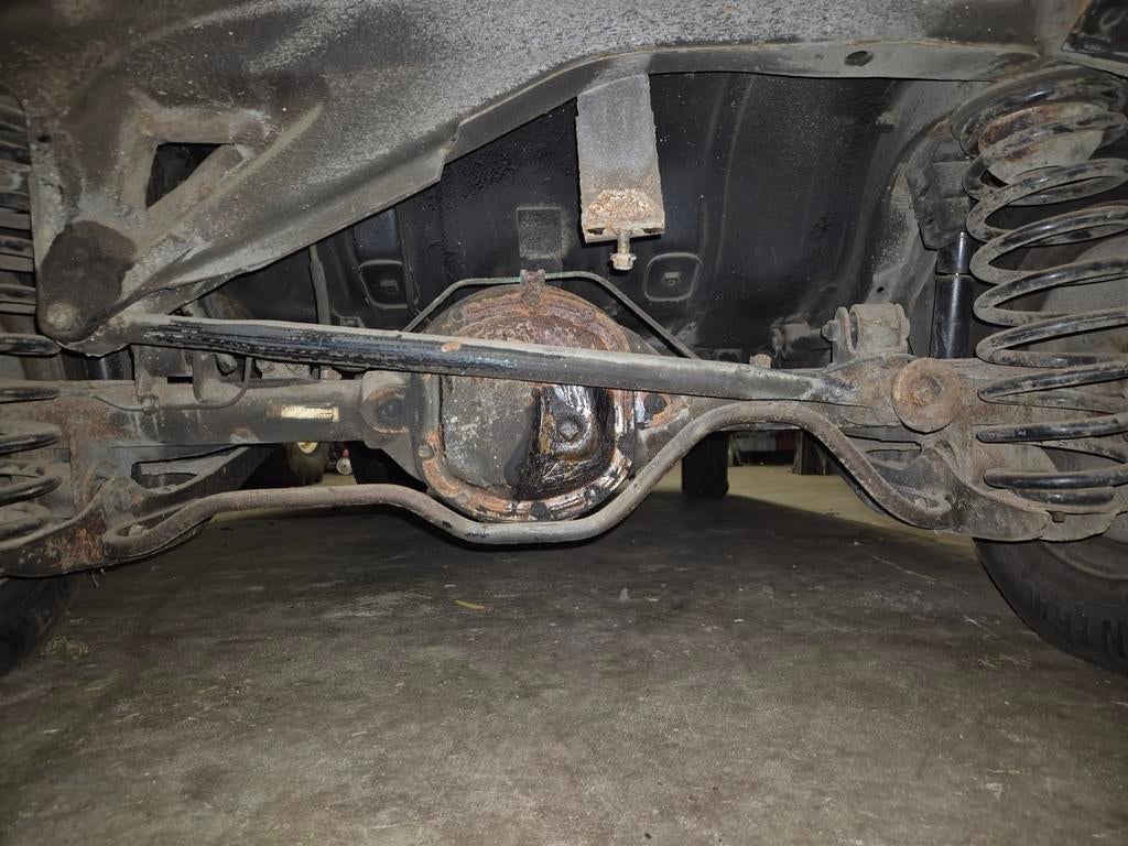 Tekoop Achteras volvo 240/260 3.54 verhouding, Auto-onderdelen, Ophalen, Volvo