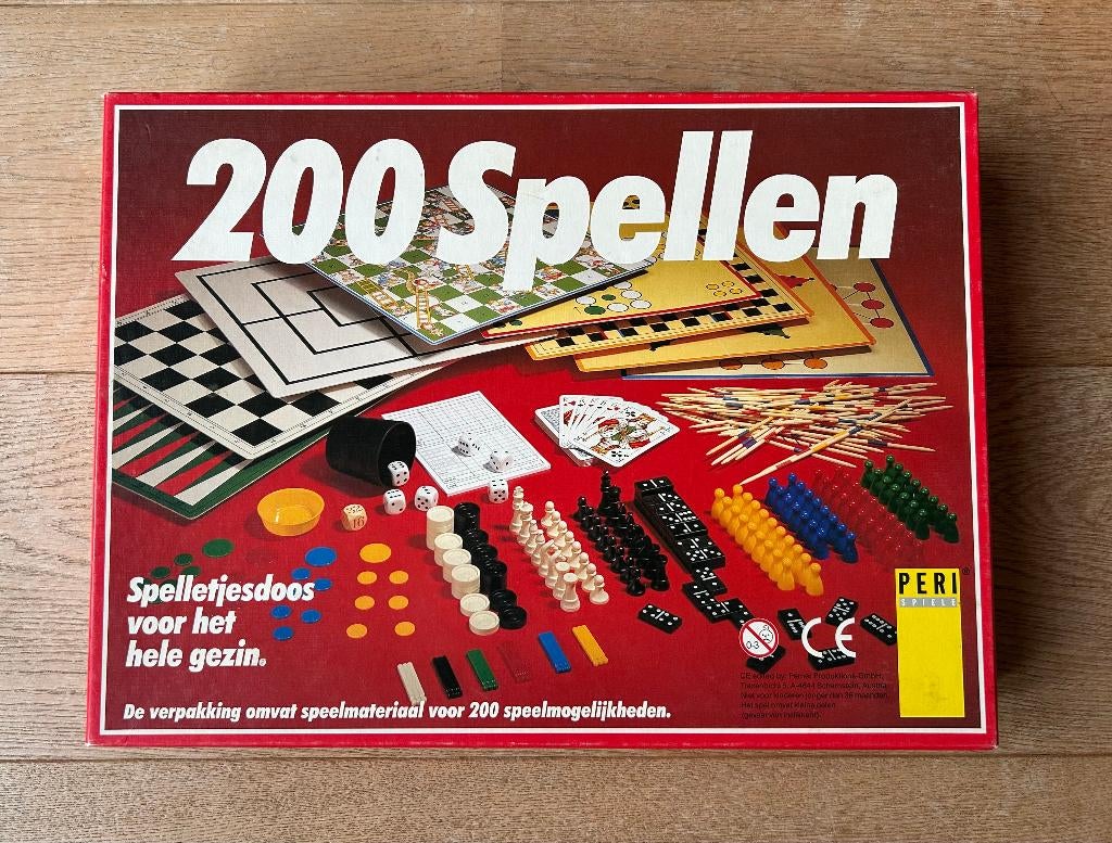 200 spellen - gezelschapsspellen - ZGAN!, Hobby en Vrije tijd, Gezelschapsspellen | Bordspellen, Ophalen of Verzenden, Zo goed als nieuw