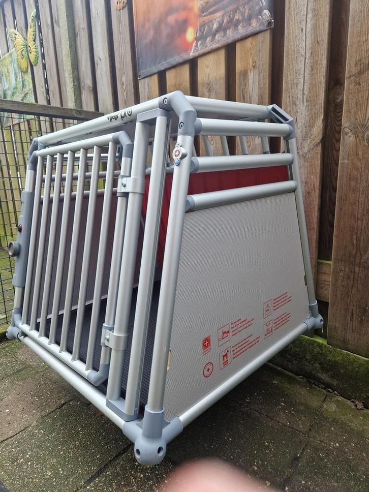 4Pets Pro4 Small auto bench onbeschadigd !, Dieren en Toebehoren, Transportboxen, Zo goed als nieuw, Ophalen
