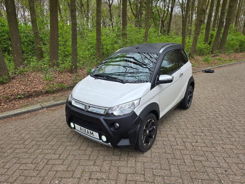 Luxury Aixam Crossline Premium XXL (2019) WITH AIRCO, Auto's, 8 pk, Overige kleuren, Leder, Diesel