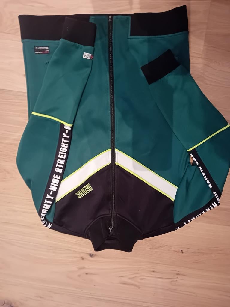 Groene Retour Vest Maat 13/14, Trui of Vest, Ophalen of Verzenden, Zo goed als nieuw, Jongen