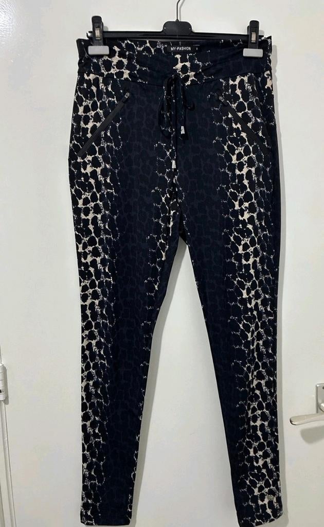 My pashion travelstof broek draagmaat 40 taille is 40 cm., Maat 38/40 (M), Ophalen of Verzenden, Zo goed als nieuw, Lang