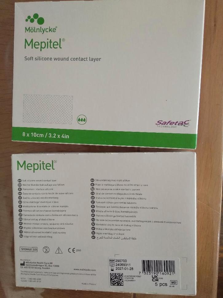 mepitel + compressen + grote pleisters, Diversen, Verpleegmiddelen, Nieuw, Ophalen