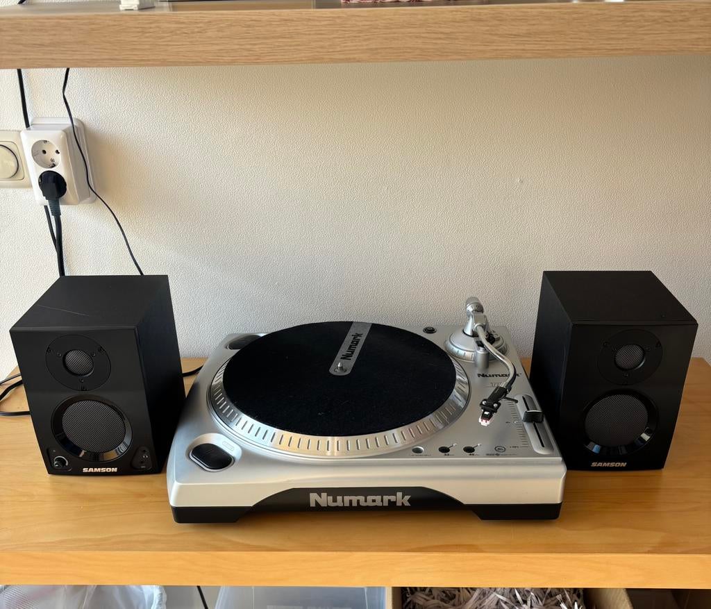 Numark TTUSB Platenspeler + Samson Speakers, Audio, Tv en Foto, Platenspelers, Zo goed als nieuw, USB-aansluiting, Platenspeler