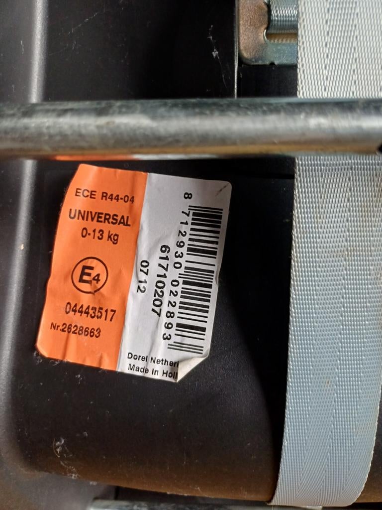 Maxi-Cosi autostoel 0-13 kg met zonnekap, Ophalen