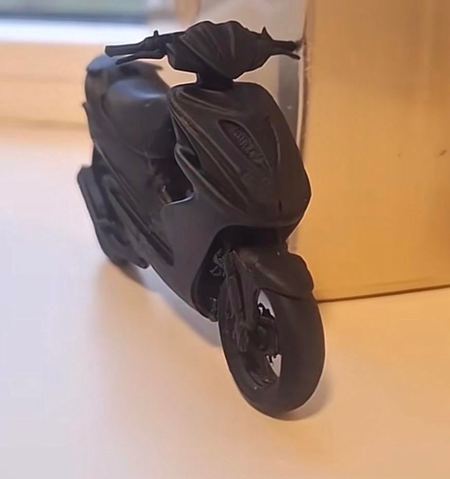 Miniatuur Yamaha Aerox Scooter Model, Overige merken, Verzenden, 1:32 tot 1:50, Overige typen