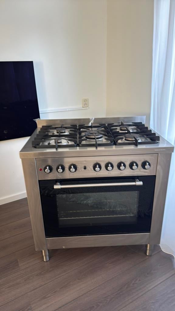 Gasfornuis een goed staat, Witgoed en Apparatuur, Fornuizen, Gebruikt, Ophalen of Verzenden, Gas, Vrijstaand